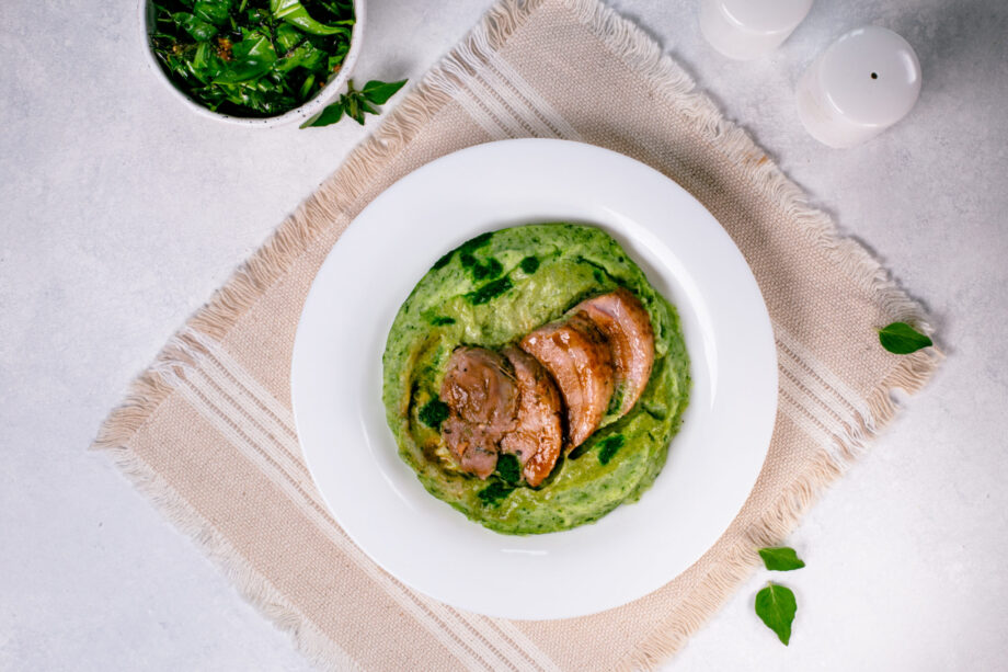 Duck fillet with potato and spinach puree